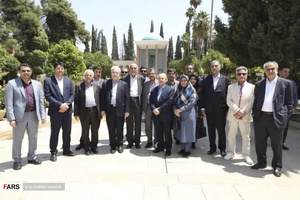 سفر وزیر بهداشت به شیراز