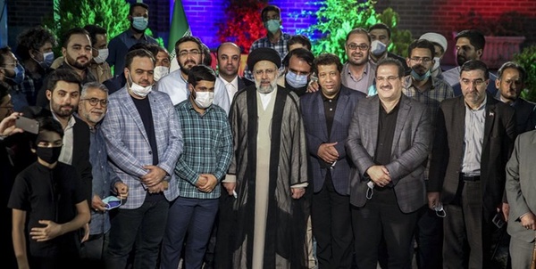 دیدار اهالی نشر، موسیقی و ادب با «رئیسی»