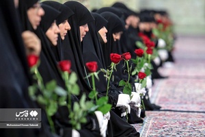 آئین تعویض پرچم گنبد و پوش ضریح حرم مطهر رضوی