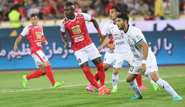پرسپولیس ، پیکان