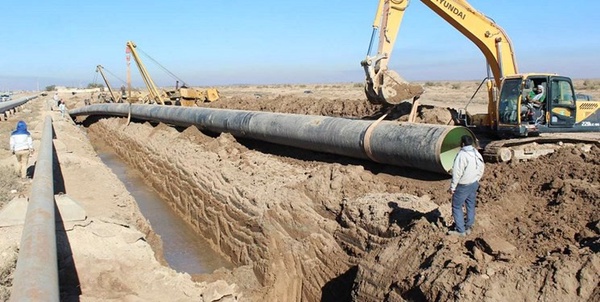 آغاز عملیات اجرایی طرح آبرسانی به روستاهای مرودشت 
