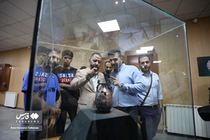 ظرف نقره آمفورای سیمین با دو دسته شکل حیوانی