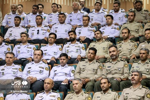 دانشجویان حاضر در مراسم آغاز سال تحصیلی دافوس
