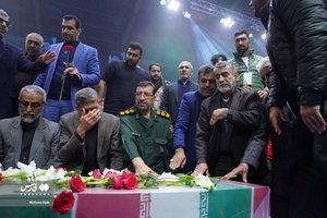 تششیع شهید گمنام در مسابقات کشتی آزاد کشور در ساری