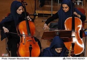 کنسرت نوای صلح به رهبری مهدی وجدانی
