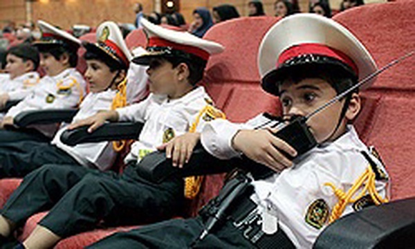 مراسم تجلیل از نمونه‌های ترافیکی کشور-پلیس یار نوجوان