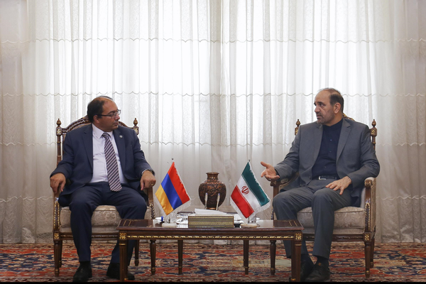 دیدار استاندار آذربایجان شرقی با سفیر ارمنستان