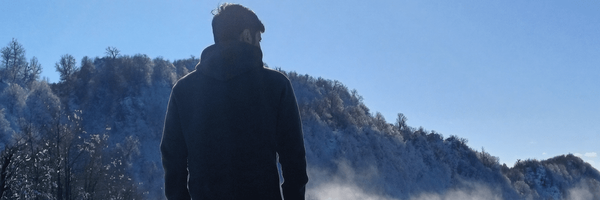 تصویر سربرگ نمایه‌ی ‌علی‌
