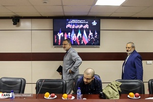 حضور علیرضا زاکانی در نشست خبری «پای درس برجام»