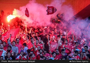 شادی تماشاگران پرسپولیس