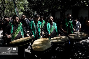 عزاداری ظهر تاسوعا در حسینیه کربلایی ها