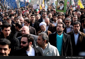 آیت الله هاشمی رفسنجانی رئیس مجمع تشخیص مصلحت نظام در راهپیمایی یوم الله22بهمن