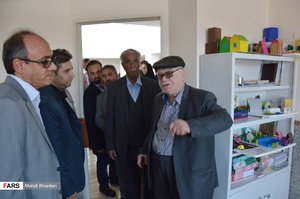 مهر نیک اندیشان مدرسه ساز با ماه مهر آمیخته شد