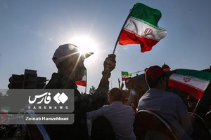 نواخته شدن زنگ آغاز سال تحصیلی جدید در دبیرستان البرز