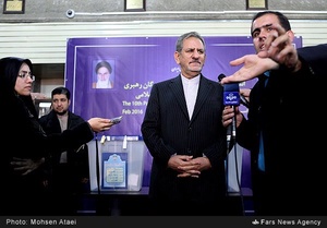  اسحاق جهانگیری معاون اول رئیس جمهور در جمع خبرنگاران پس از  اخذ رأی در وزارت کشور