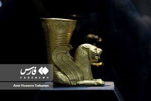 رونمایی از یازده شیء«زرین و سیمین» در همدان