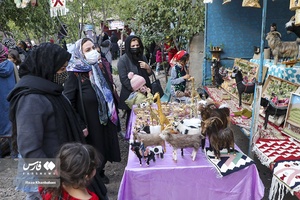 عرضه محصولات صنایع دستی شهرستان کوثر در دومین جشنواره هیوا(به)گیوی