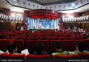 دیدار رئیس جمهور با ایثارگران مشهد