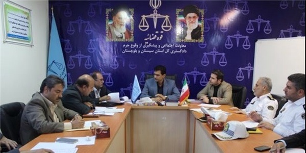 خمیداین