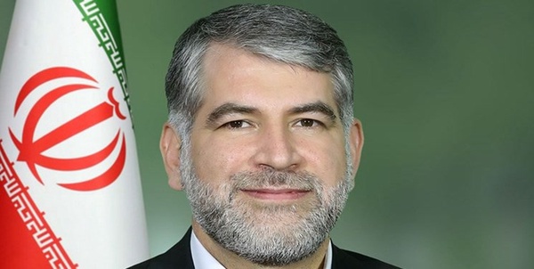 ساداتی نژاد