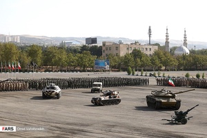 مراسم صبحگاه مشترک نیروهای چهارگانه ارتش در مرکز پشتیبانی و آموزش نیروی زمینی ارتش 