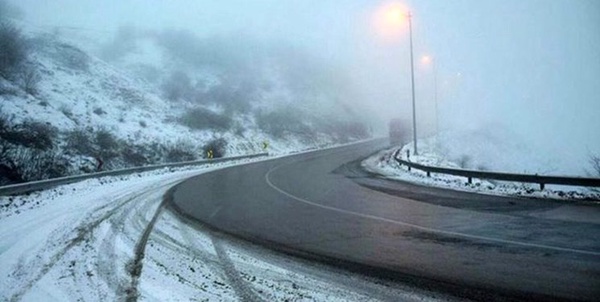 جاده برفی