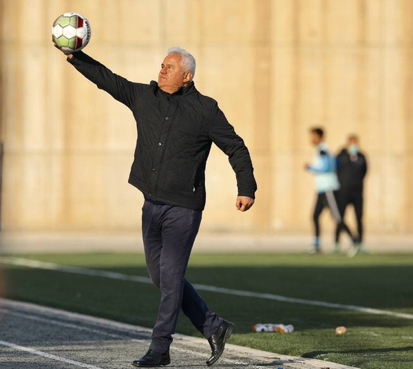 فرشاد پیوس