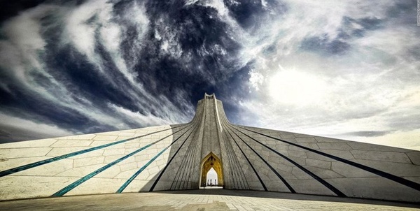 برج آزادی 1