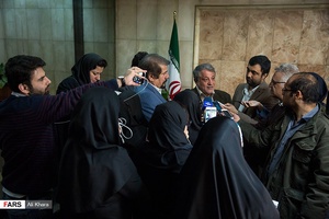گفت و گوی محسن هاشمی رفسنجانی با خبرنگاران در سی‌امین جلسه  علنی شورای شهر تهران
