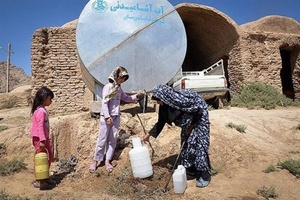 آب شرب تانکر