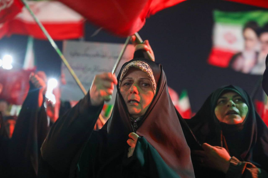 ما مادرها را با بمبِ مادرتان، تهدید نکنید!