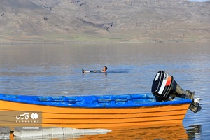 قایق سواری در « دریاچه ارومیه»