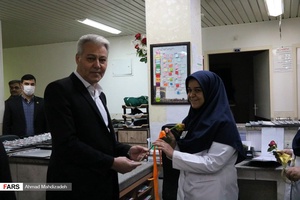 پرستاران اردکان تجلیل شدند