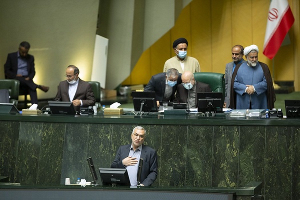 بهرام عین اللهی وزیر بهداشت، درمان و آموزش پزشکی