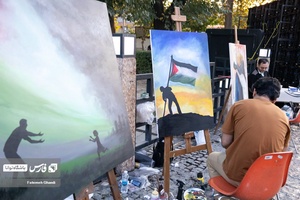 تابلو های نقاشی درحمایت از مردم فلسطین در موزه هنری معاصر
