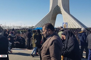 حضور شخصیت ها در راهپیمایی ۲۲ بهمن