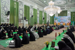 قرائت قرآن در صحن امام زاده عبدالله(ع) گرگان