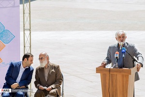 سخنرانی پرویز سروری در نشست خبری لیست خدمت