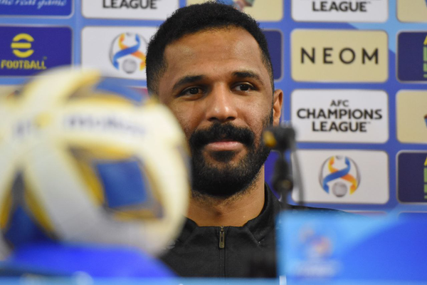 محمد العویس