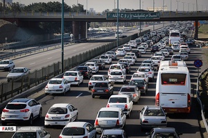 ترافیک در اتوبان تهران - قم