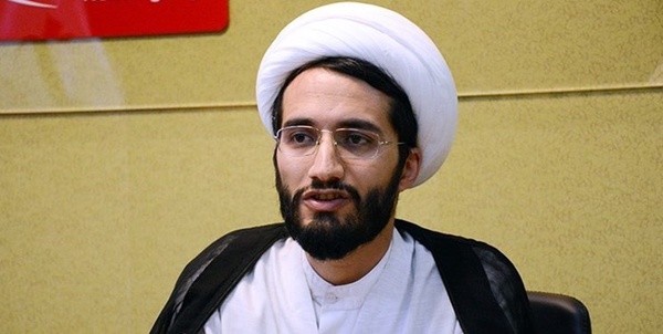 حجت الاسلام والمسلمین علی لطیفی