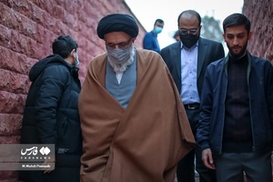 ورود آیت الله سید محمدمهدی حسینی همدانی نماینده محترم ولی فقیه در استان البرز به همایش "رویداد ملی قیام" در استان البرز