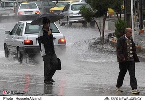 بارش باران در همدان