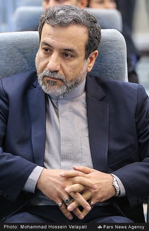 حضور سید عباس عراقچی معاون وزیر امور خارجه و مذاکره کننده ارشد کشورمان در نشست خبری 
