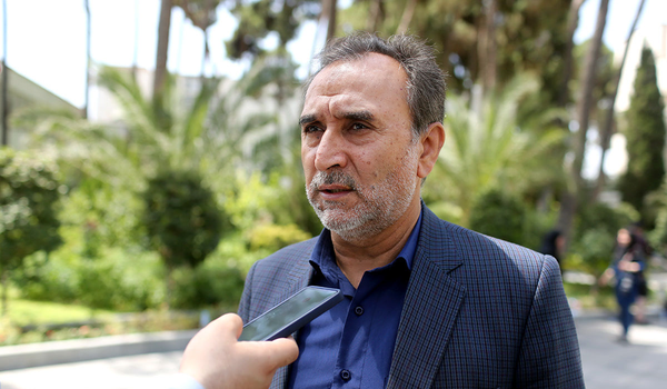دهقان