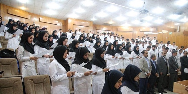 دانشجو پزشکی