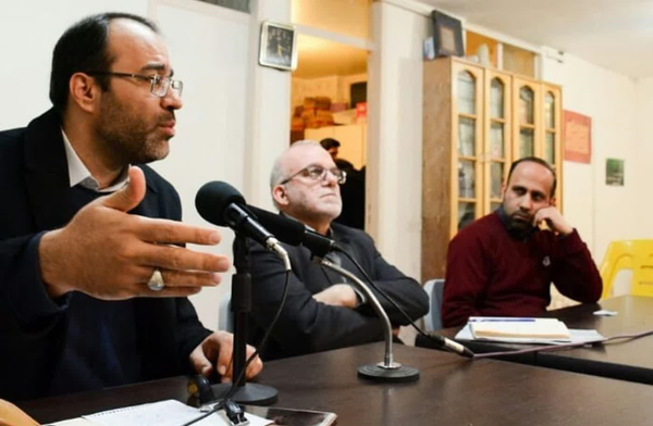 فولادگر و طغیانی
