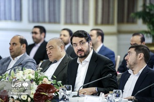 مهرداد بذرپاش وزیر راه و شهرسازی به نشست توسعه کریدور حمل و نقل بین المللی شمال-جنوب