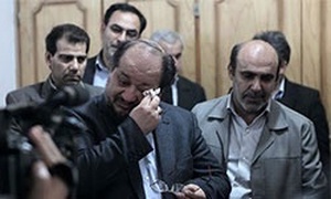 شریعتمداری