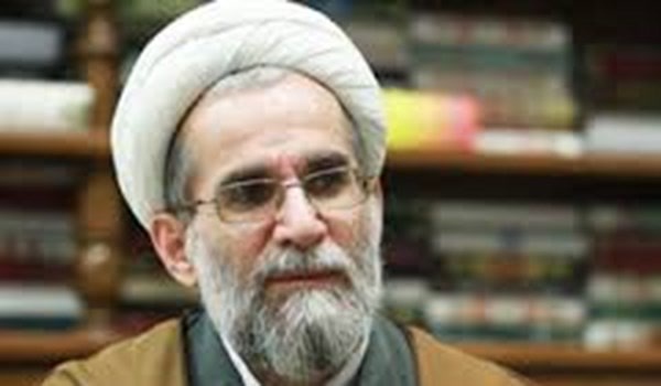 علی عباسی